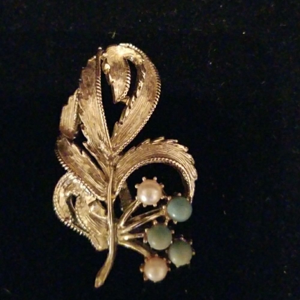 Pin - Picture 3 of 4